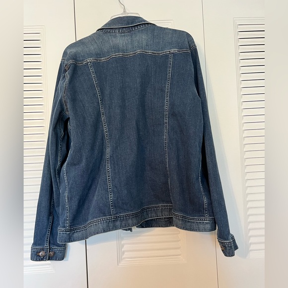 Duluth Trading Jean jacket - Picture 3 of 3